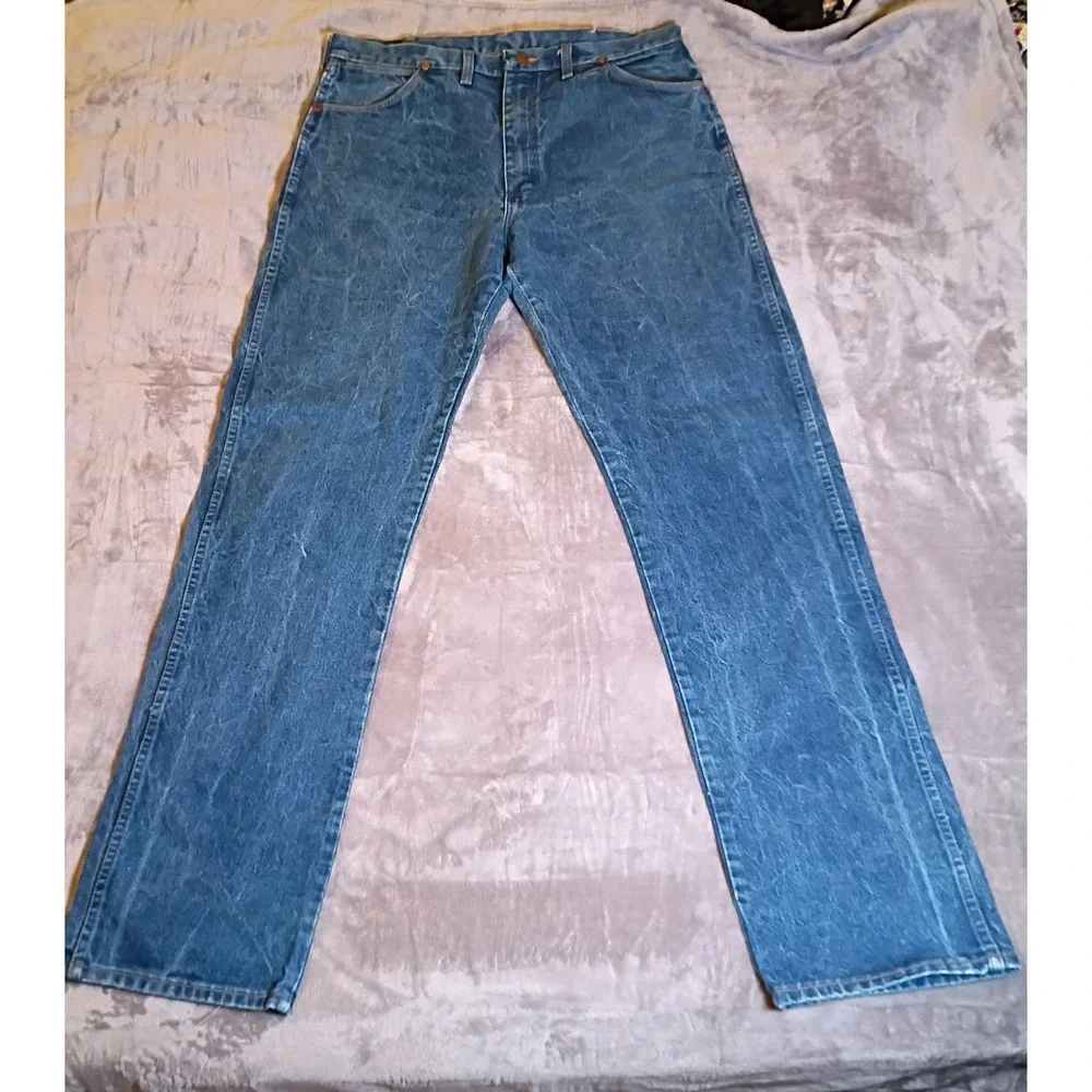 Wrangler 13MWZ Cowboy Cut Jeans Mens 38x36 Blue Denim Made in USA High Rise